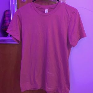 cute regular tee from bella canvas size small